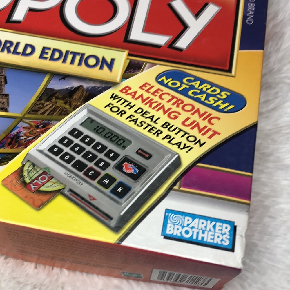 Monopoly Here & Now The World Edition Credit Cards Not Cash Game Board Hasbro - Picture 5 of 13